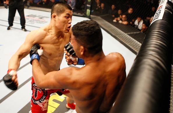 Li Jingliang venceu brasileiro Dhiego Lima por nocaute no primeiro round