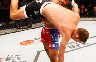 Mark Muoz venceu Luke Barnatt por deciso unnime