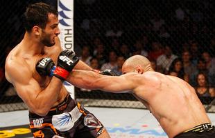 Gegard Mousasi venceu Costas Philippou por deciso unnime 