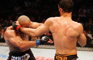 Gegard Mousasi venceu Costas Philippou por deciso unnime 