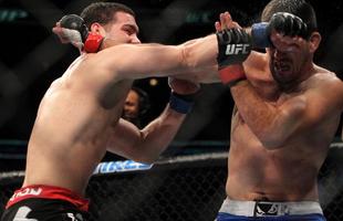 Chris Weidman superou Demian Maia por deciso unnime, no UFC on Fox 2, em 2012