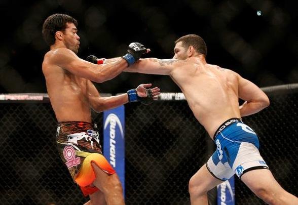 Lyoto Machida foi o segundo desafiante de Chris Weidman pelo cinturão dos médios e acabou derrotado por decisão unânime, em julho do ano passado, no UFC 175