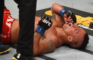 Chris Weidman venceu Vitor Belfort por nocaute tcnico na terceira defesa de cinturo do peso mdio, no UFC 187, em maio deste ano