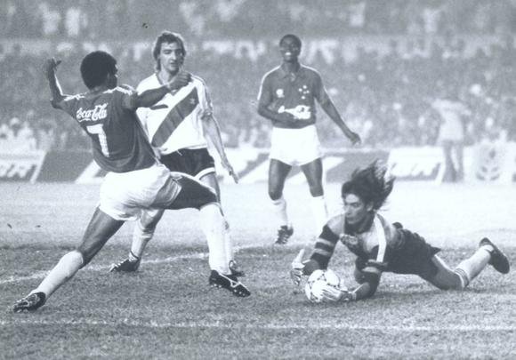 Em 1991, Cruzeiro conquistou a Supercopa dos Campees da Libertadores sobre o River Plate