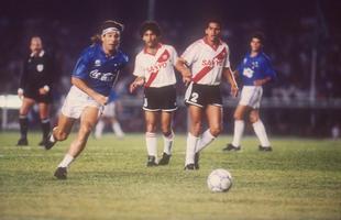 Em 1992, Cruzeiro eliminou o River Plate das quartas de final da Supercopa dos Campees da Libertadores