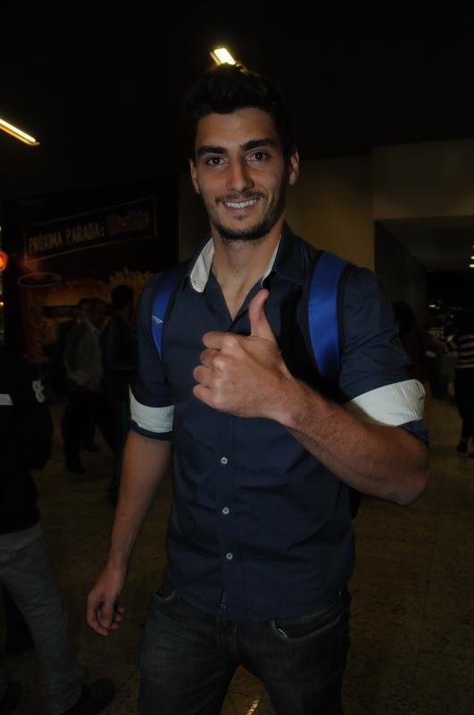 Fotos do embarque do Cruzeiro para o jogo contra o River Plate na Argentina