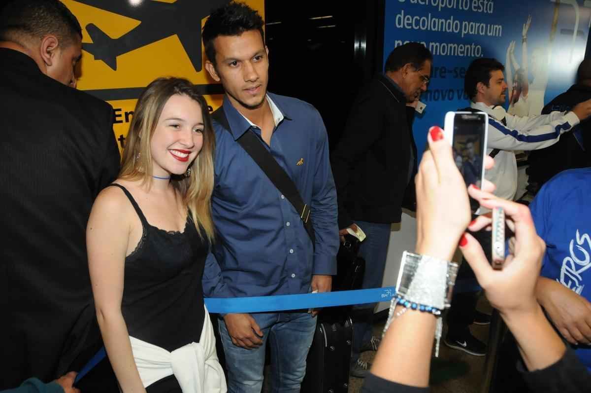 Fotos do embarque do Cruzeiro para o jogo contra o River Plate na Argentina