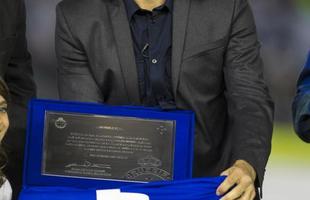 Sorn e Perfumo receberam homenagens de River Plate e Cruzeiro no Monumental de Nez