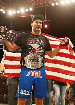 Veja fotos da vitória de Chris Weidman sobre Vitor Belfort no UFC 187