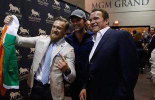  McGregor e Patrick Schwarzenegger, ao lado do pai Arnold Schwarzenegge