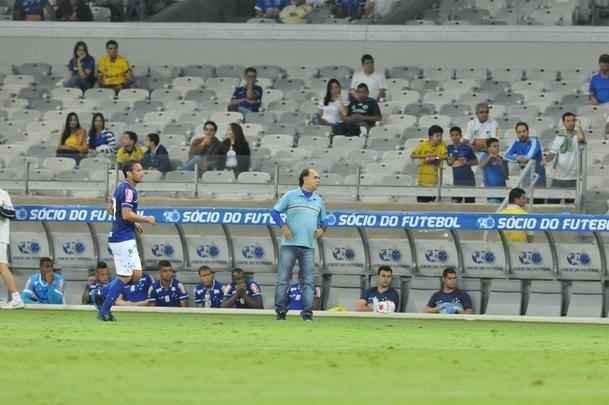 Fotos do jogo entre Cruzeiro e Ponte Preta, no Mineiro, pela terceira rodada do Campeonato Brasileiro