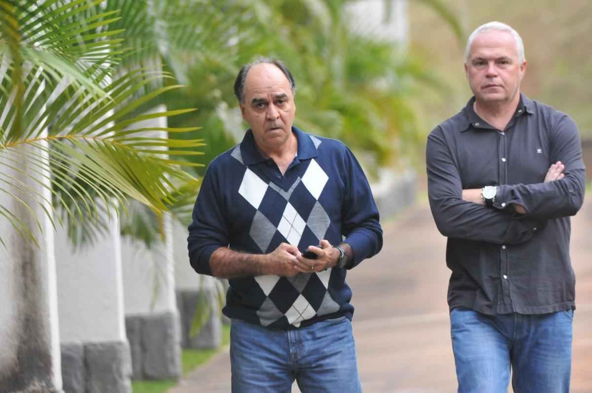 ltimas imagens de Marcelo Oliveira no Cruzeiro; em pronunciamento, tcnico se emocionou