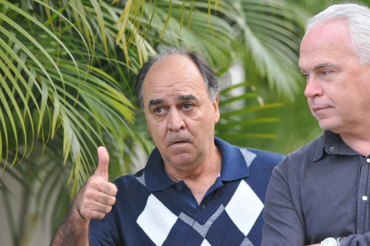 ltimas imagens de Marcelo Oliveira no Cruzeiro; em pronunciamento, tcnico se emocionou