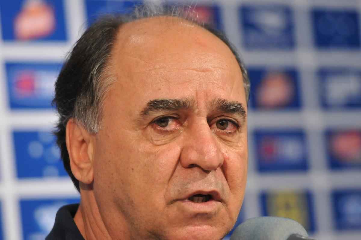 ltimas imagens de Marcelo Oliveira no Cruzeiro; em pronunciamento, tcnico se emocionou