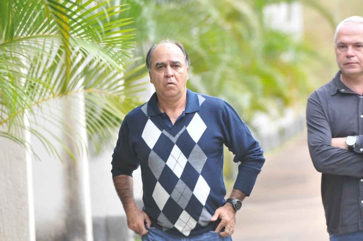 ltimas imagens de Marcelo Oliveira no Cruzeiro; em pronunciamento, tcnico se emocionou