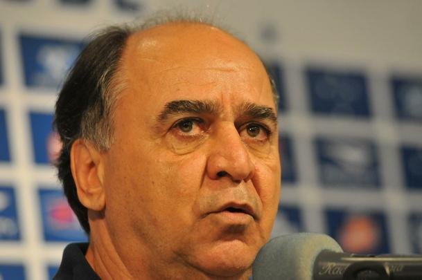 ltimas imagens de Marcelo Oliveira no Cruzeiro; em pronunciamento, tcnico se emocionou