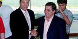 15 de agosto de 2002 - Ento presidente Zez Perrella apresenta tcnico Vanderlei Luxemburgo, vindo do Palmeiras
