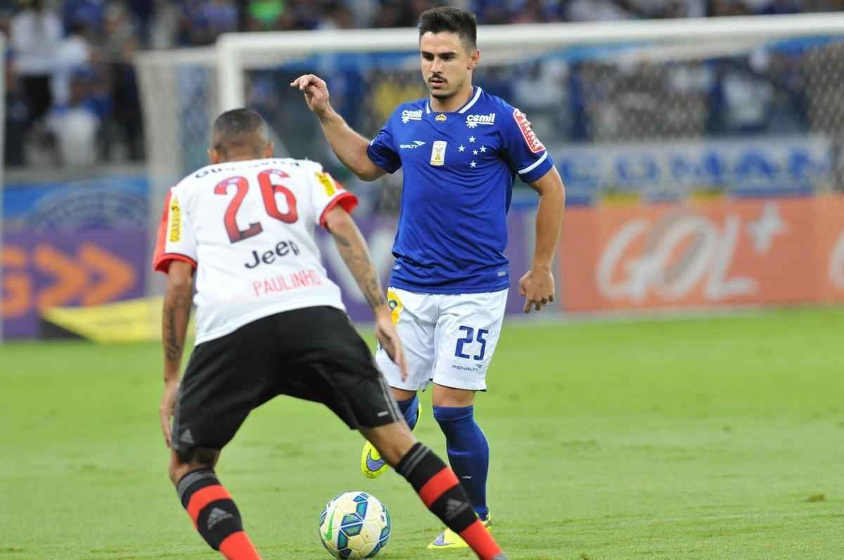 Cruzeiro recebe Flamengo na reestreia de Vanderlei Luxemburgo no comando da Raposa
