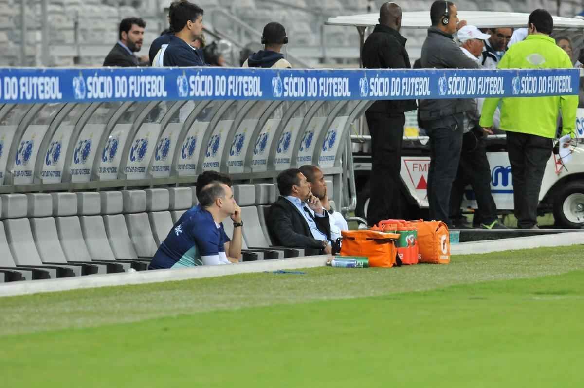 Veja a movimentao, gritos, comemorao e aposta de Luxemburgo no retorno ao Cruzeiro