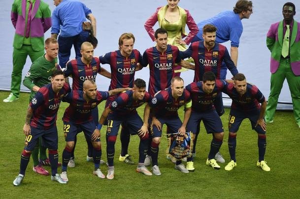 Final da Liga dos Campeões contou com grande espetáculo antes da bola rolar para Juventus e Barcelona