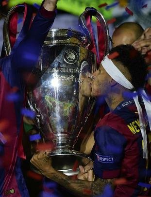 Barcelona venceu a Juventus por 3 a 1, com gols de Rakitic, Suarez e Neymar, e faturou o quinto título da Liga dos Campeões