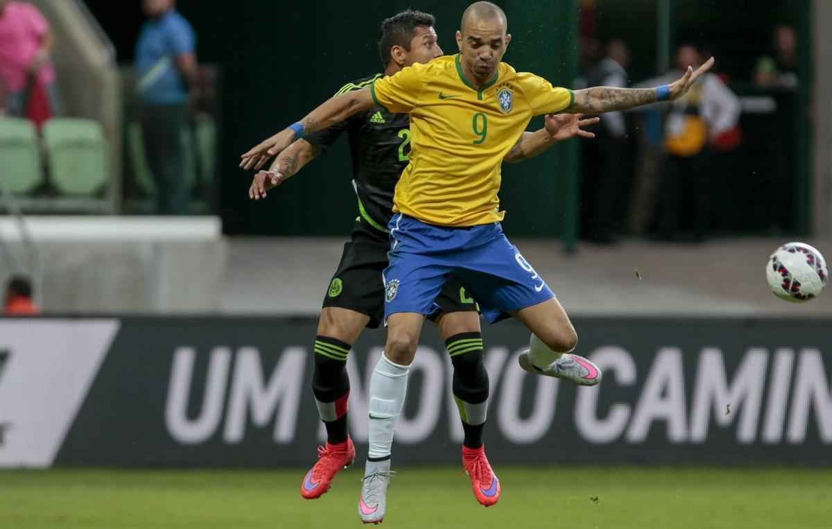 Seleo Brasileira joga pela primeira vez no Brasil depois do fatdico 7 a 1 sofrido na semifinal da Copa do Mundo de 2014, no Mineiro, diante da Alemanha