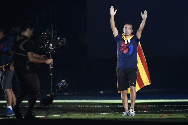 Com direito a festa, discurso dos jogadores e emoo, craques do Barcelona comemoram ttulo da Liga dos Campees no Estdio Camp Nou