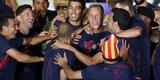 Com direito a festa, discurso dos jogadores e emoo, craques do Barcelona comemoram ttulo da Liga dos Campees no Estdio Camp Nou