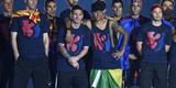 Com direito a festa, discurso dos jogadores e emoo, craques do Barcelona comemoram ttulo da Liga dos Campees no Estdio Camp Nou