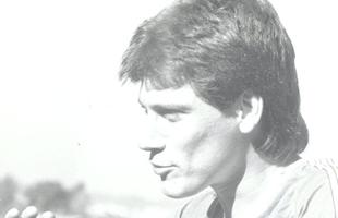 Douglas foi campeo da Supercopa de 1992 com o Cruzeiro