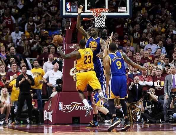 Fotos do terceiro jogo da final da NBA, vencido pelo Cleveland Cavaliers