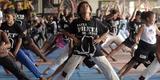 Astros do UFC 190 se encaram no Complexo do Alemo e participam de aula com o projeto social Faixa Preta de Jesus 
