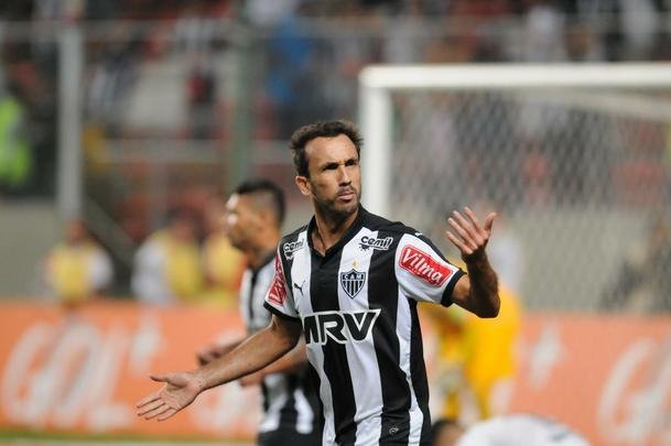 Atltico e Santos fizeram um jogo de muitos gols no Estdio Independncia