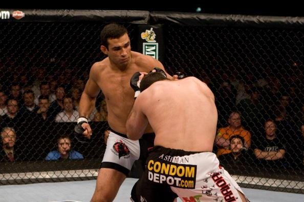 Werdum se reabilitou em janeiro de 2008, quando nocauteou o compatriota Gabriel Napo no segundo round