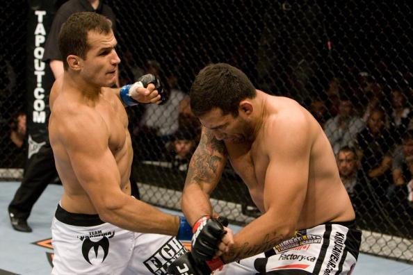 A ltima luta da primeira fase de Werdum no UFC foi contra Junior Cigano. O gacho foi nocauteado rapidamente e deixou o Ultimate rumo ao Strikeforce