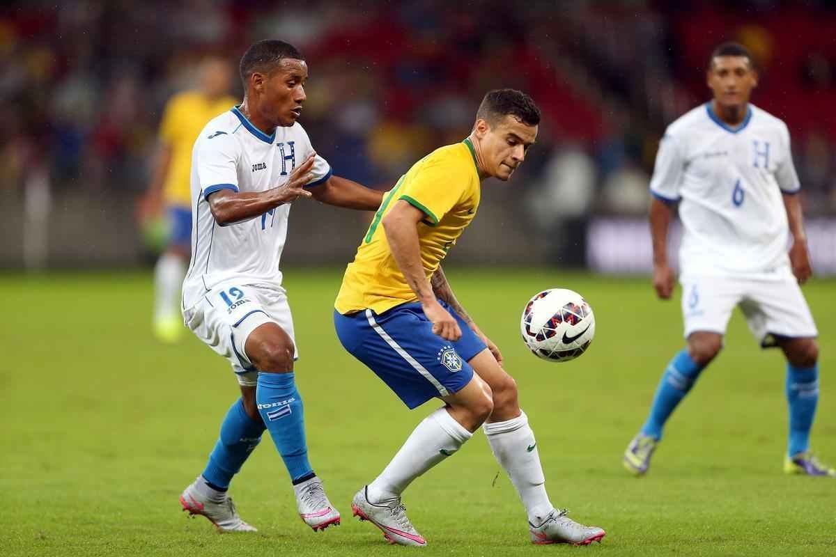 Fotos da vitria magra do Brasil sobre Honduras, por 1 a 0, com gol de Roberto Firmino