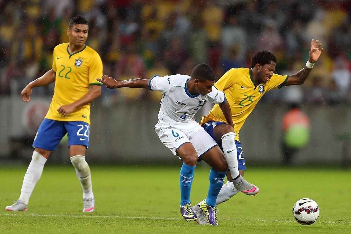 Fotos da vitria magra do Brasil sobre Honduras, por 1 a 0, com gol de Roberto Firmino