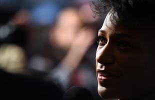 Imagens do Media Day e das encaradas do UFC 188 - Angela Hill