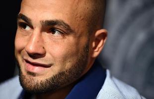 Imagens do Media Day e das encaradas do UFC 188 - Eddie Alvarez