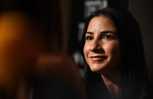 Imagens do Media Day e das encaradas do UFC 188 - Tecia Torres