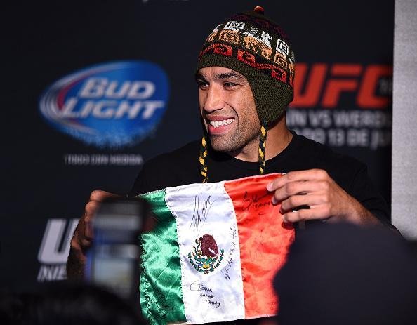 Imagens do Media Day e das encaradas do UFC 188 - Fabrcio Werdum