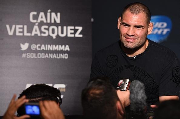 Imagens do Media Day e das encaradas do UFC 188 - Cain Velasquez