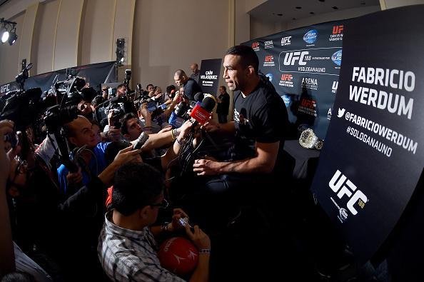 Imagens do Media Day e das encaradas do UFC 188 - Fabrcio Werdum