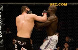 Cain Velasquez enfrentou, na sequncia, o experiente Cheick Kongo e venceu por deciso unnime