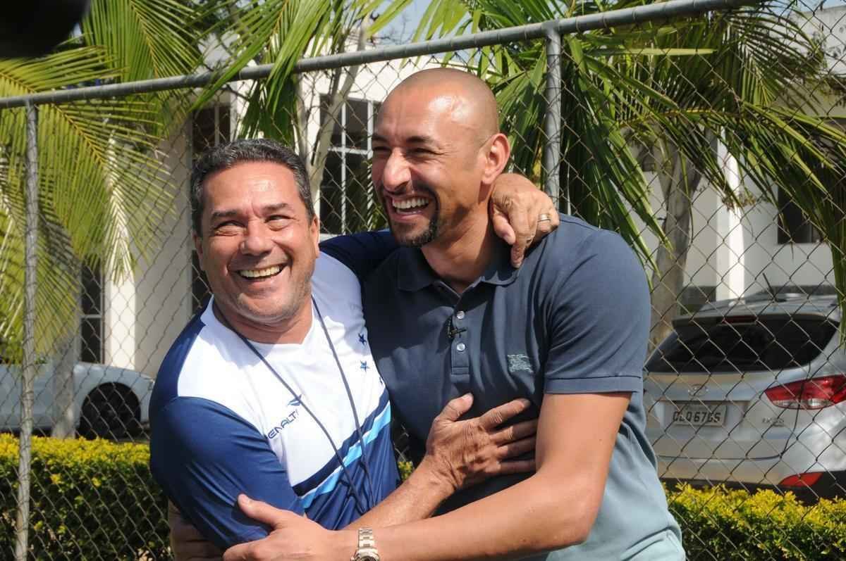 Racho desta sexta-feira foi assistido pelos ex-goleiros Gomes e Raul