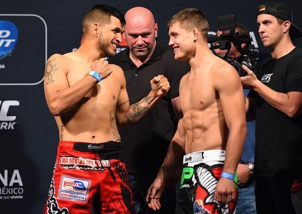 Imagens da pesagem do UFC 188 - Efrain Escudero e Drew Dober 