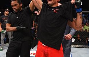 Fotos da vitria arrasadora de Fabrcio Werdum sobre Cain Velasquez