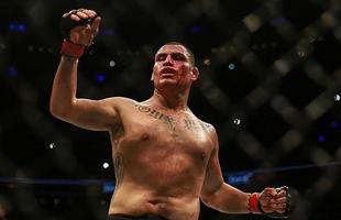 Fotos da vitria arrasadora de Fabrcio Werdum sobre Cain Velasquez