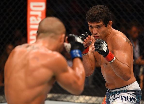 Imagens da grande luta entre Eddie Alvarez e Gilbert Melendez