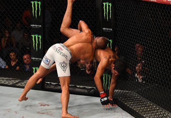 Imagens da grande luta entre Eddie Alvarez e Gilbert Melendez